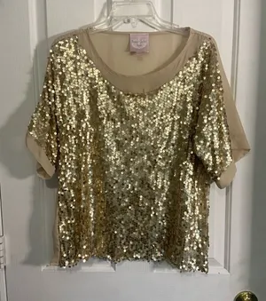 Romeo & Juliet Couture Gold Sequin Short Sleeve Blouse thumbnail 1