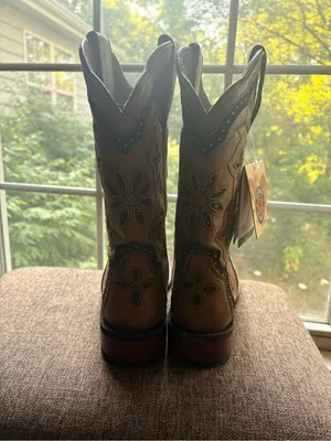 Laredo Tan and Brown Western Cowboy Boots with Embroidered Stitching thumbnail 5