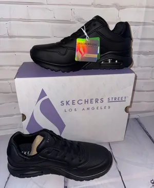 Skechers Women’s Uno Savvy Debon Air Black Athletic Street Sneaker thumbnail 1