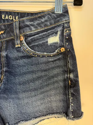 American Eagle Outfitters thumbnail 2