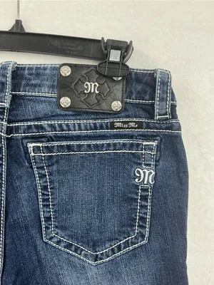 Miss Me Mid-Rise Skinny Jeans in Indigo Wash 848 thumbnail 8