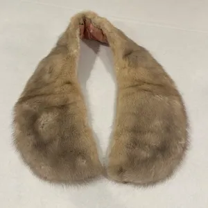 Vintage Mink Fur Collar Wrap Stole Womens Tan Brown Satin Lined Vintage Glamour thumbnail 4