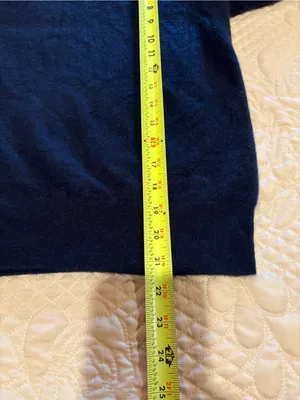 Quince 100% Mongolian Cashmere Crewneck Sweater Navy Women’s S thumbnail 9