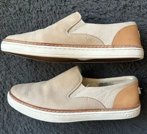 Ugg Leather Adley Slip on Shoes Size 7 thumbnail 1