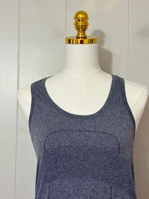 Lululemon Swiftly Tech Racerback Tank Top Gray Size 8 Seamless Running Athletic thumbnail 2