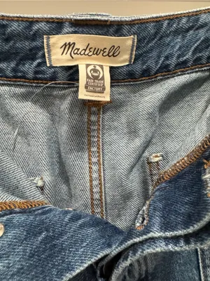 Madewell The Darted Barrel-Leg Jean Size 31T NWOT thumbnail 7