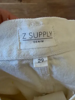Z Supply White Distressed Denim Cutoff Shorts 29 nwt‎ thumbnail 3