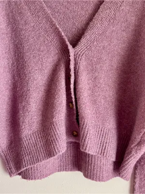 Love Tree Boutique Purple Long Sleeve Cardigan Cropped Sweater Size Large thumbnail 3
