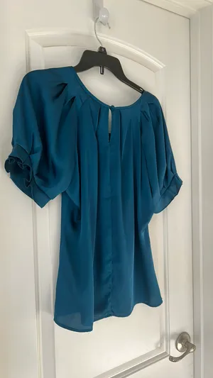 Express Top Women’s Small thumbnail 3