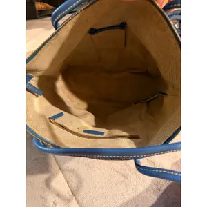 Dooney & Bourke Women Tote Blue Pebbled Leather Classic Front Pocket Handbag thumbnail 7