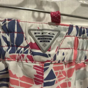 Columbia PFG Womens Large‎ Sandy River Fishing Shorts Tropical Floral Pink White thumbnail 6