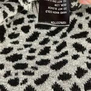 POL crewneck sweater  thumbnail 3