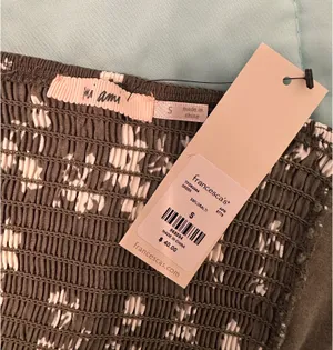 Francesca's Mi Ami Olive Green Floral Top thumbnail 3