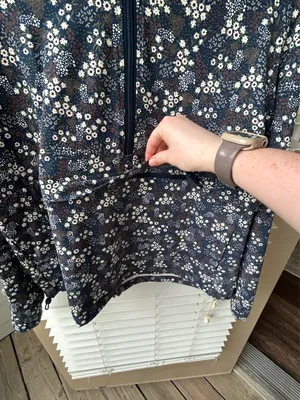 Floral sporty quarter zip pullover size small Blue thumbnail 5
