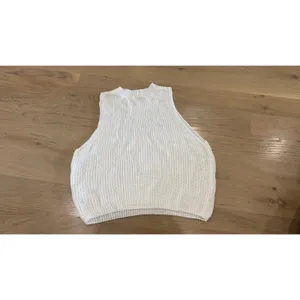 Reformation white ribbed knit sleeveless tank top size medium thumbnail 7