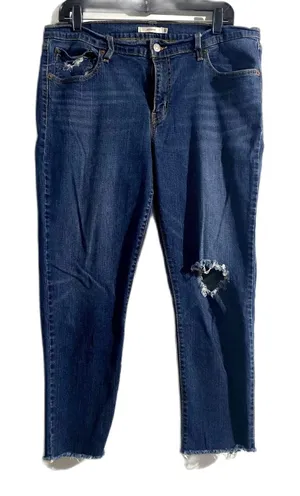 Levi's Distressed Boyfriend Jeans Raw Hem Cropped Denim Women's‎ Size 32 Waist thumbnail 1