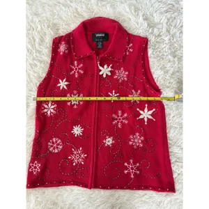 Studio Joy Christmas Vest Womens PM‎ Petite/Medium Red Snowflake Knit Holiday thumbnail 5
