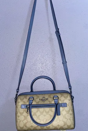 Purse thumbnail 1
