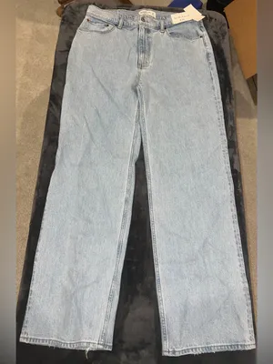 Abercrombie & Fitch The 90s Relaxed Jean Size 31 (12 Regular) New with tags thumbnail 3