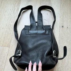 Vintage Eddie Bauer Brown Leather Rucksack Backpack thumbnail 6