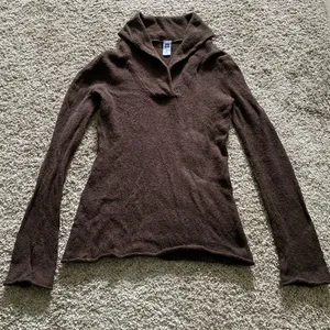 GAP Taupe Knit Sweater thumbnail 1
