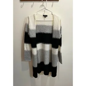 Fortune Ivy NEW Women Small Black White Color Block Long Sleeve Duster Cardigan thumbnail 2