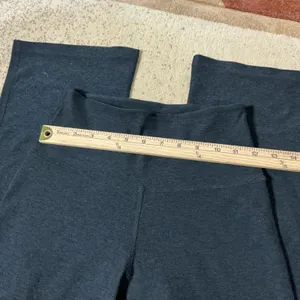 Beyond Yoga High Waisted Wide Leg Lounge Pants Womens Small Black Heathered Soft thumbnail 4
