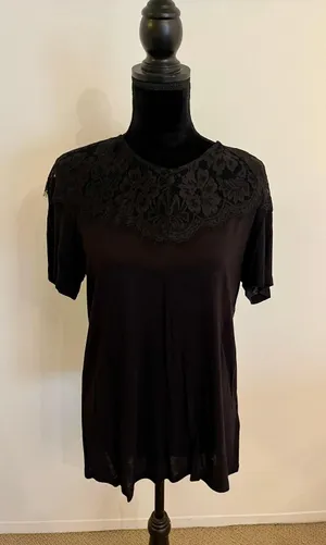 Black Knit Lace Short Sleeve Shirt Size Medium thumbnail 1