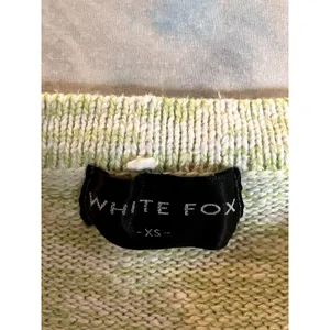 WHITE FOX Boutique Cropped Crew Neck Sweater 100% Cotton XS Lime Green COZY thumbnail 2