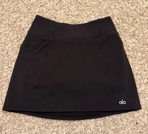 Alo Skirt Yoga Tennis thumbnail 1