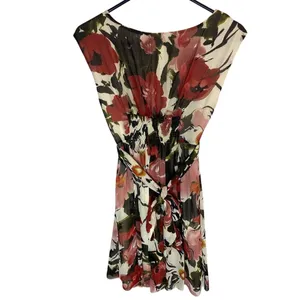 Appropriate‎ Behavior Floral MIDI Dress Size Small Wedding Guest Date Night thumbnail 2