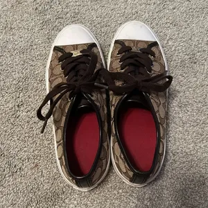 COACH Empire Sneakers Shoes‎ Size 7.5B thumbnail 2