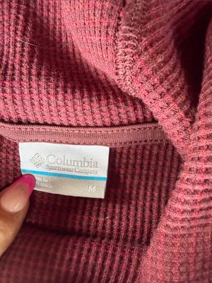 Columbia Women's Burgundy Hooded Thermal Pullover thumbnail 2