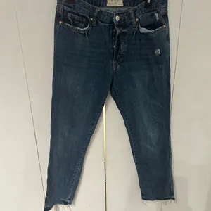 We the Free Distressed Blue Jeans thumbnail 3