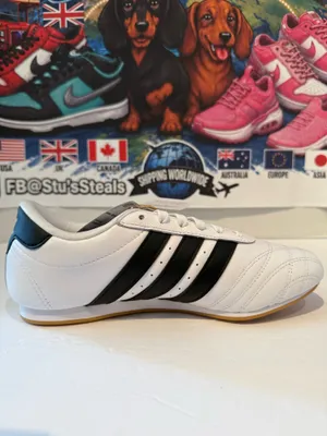 Women’s Adidas Taekwondo Lace size 6W with spare laces thumbnail 3