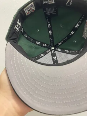 Hat club dr doom New York Yankees size 7 1/8 used in good condition very rare thumbnail 7