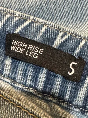 ZOE + PHOEBE High Rise Wide-Leg Jeans 5 Fits Like 26/2 Light Distressed Wash EUC thumbnail 4
