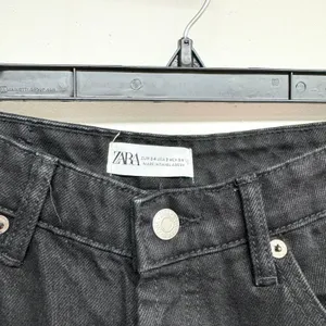 Zara Women Wide Leg High Waisted‎ Black Jeans Size 2 thumbnail 2