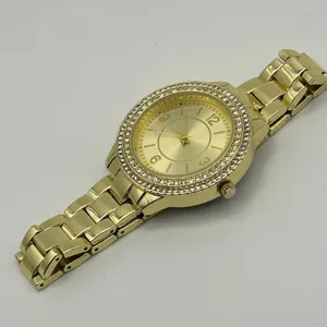 Women’s Gold-tone Crystal Accented Bezel Fashion Watch Working New Battery thumbnail 4