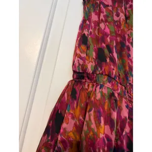 Evereve‎ Floral Print Sleeveless Tie Waist Midi Dress Women's Size M thumbnail 2
