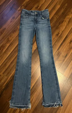 American Eagle Jeans thumbnail 1