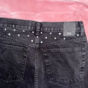 Mango‎ Women's Straight-Fit Strass Jeans w Rhinestones Size 4 thumbnail 4