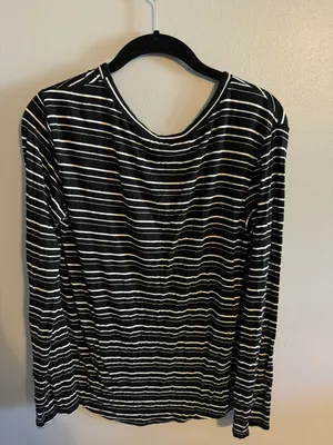 Outfitters Long Sleeve thumbnail 2