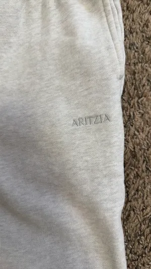 Aritzia Sweatpants thumbnail 4