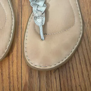 Born Mai Silver Metallic Leather Braided Thong Slingback Sandals F42410 Mens 9M thumbnail 2