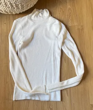 White Turtleneck Sweater thumbnail 1