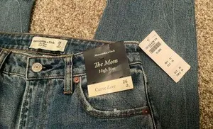 jeans thumbnail 4