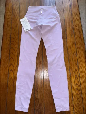 Lululemon Align No Line High-Rise 28” Lilac Play Size 4 NWT thumbnail 2