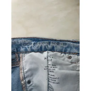 American Eagle Super High-Rise Straight Jeans Light Wash Denim Womens 10 Regular thumbnail 3