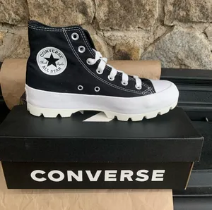 Converse CTAS Lugged Hi Platform Sneakers 565901C Black Canvas Women's 7.5 New thumbnail 1